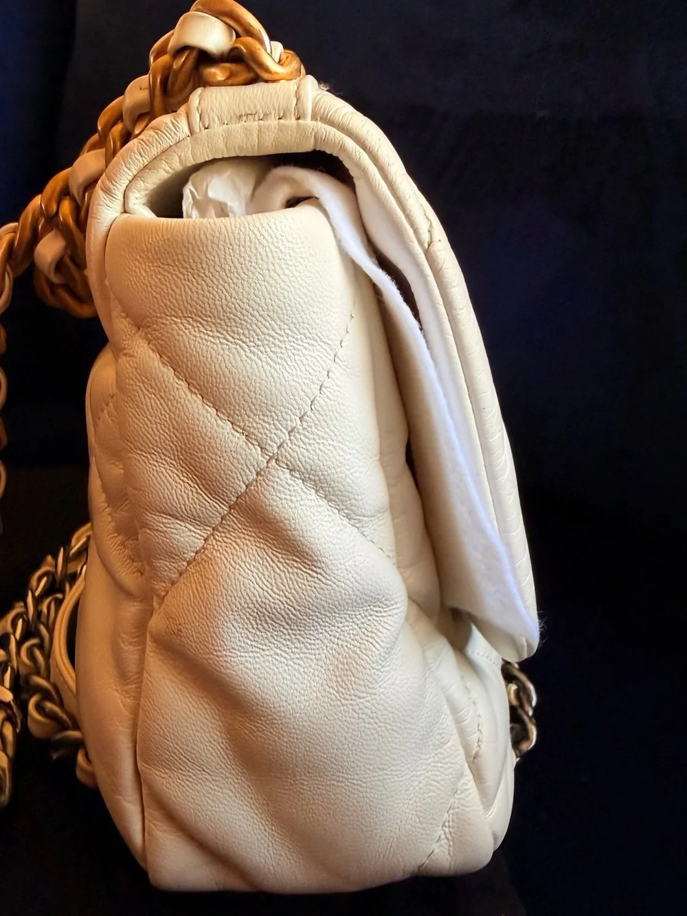 CHANEL classic white
